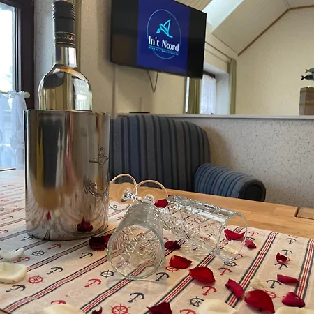 In't Noord Plicht 아파트